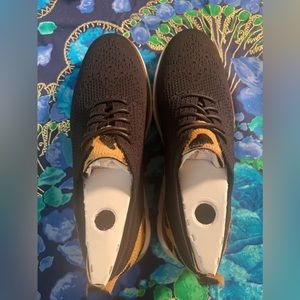 CLEARANCE - ANY 2 PAIRS OF SHOES $35 New Cole Haan flats with real fur accents
